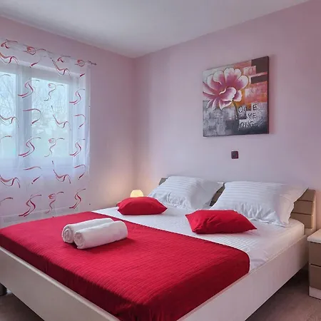 Linden Tree * 풀라