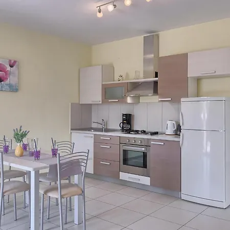 펜션 Linden Tree *