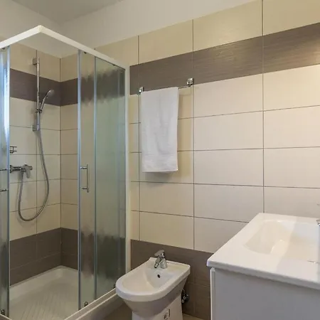 Linden Tree Villa